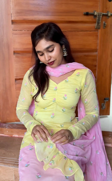 Butter rose