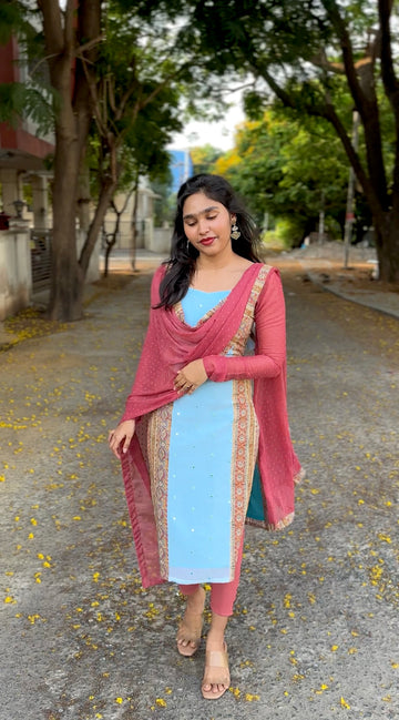 Oviya