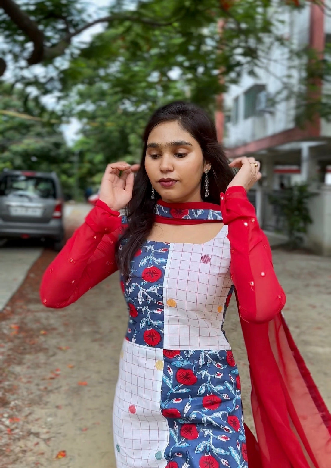Amudha