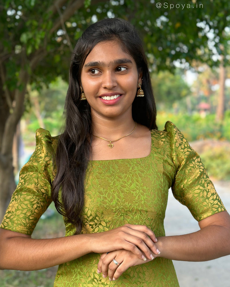 Myna